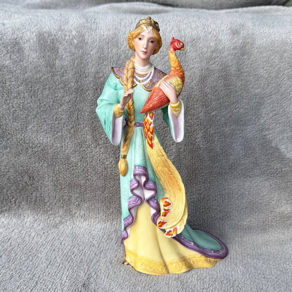 Lenox
The Princess and The Firebird